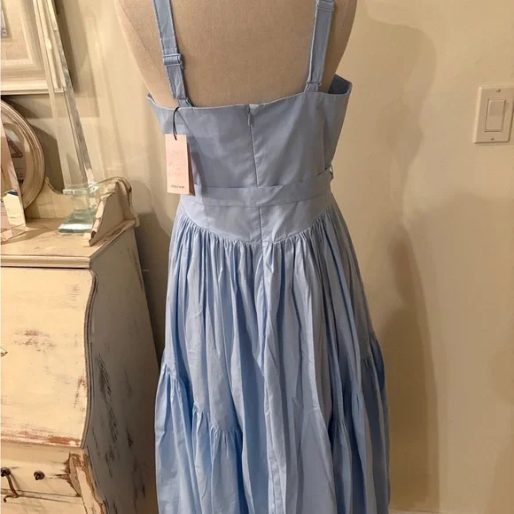 Cinq à Sept Amber Tiered Midi Dress size 8 beautiful blue starlight color - Picture 5 of 5